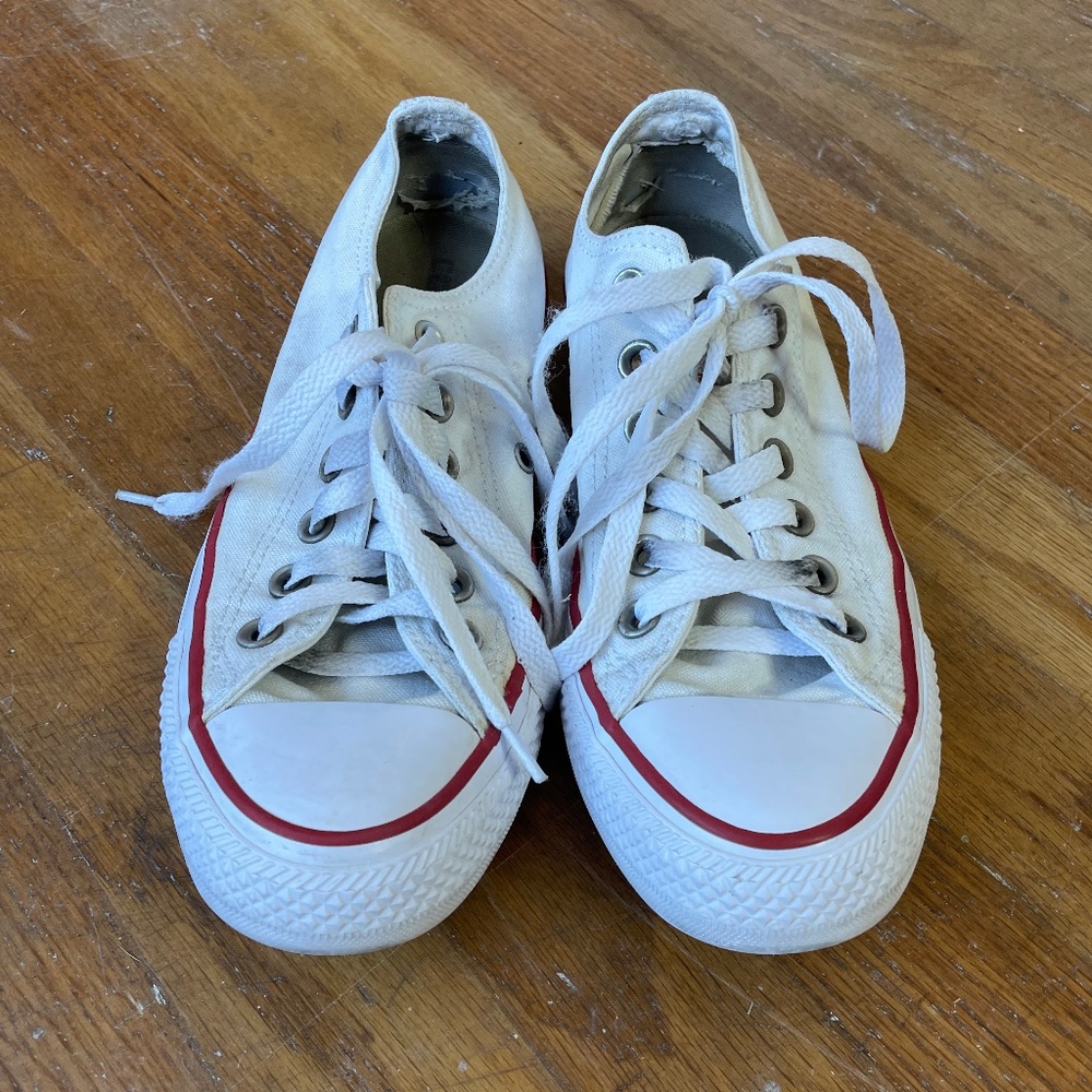 Chuck Taylor All Star Classic Low Top Converse